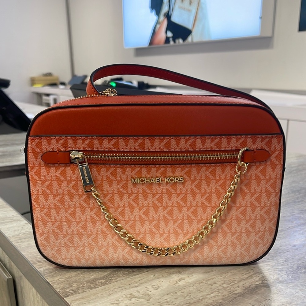 MICHAEL KORS Jet Set Large Ombré Signature Logo Crossbody EW ZP CHAIN XBDY Bag - Picture 1 of 16